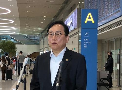 六合彩:“一团糟!关键是,各国愿意忍到几时?”