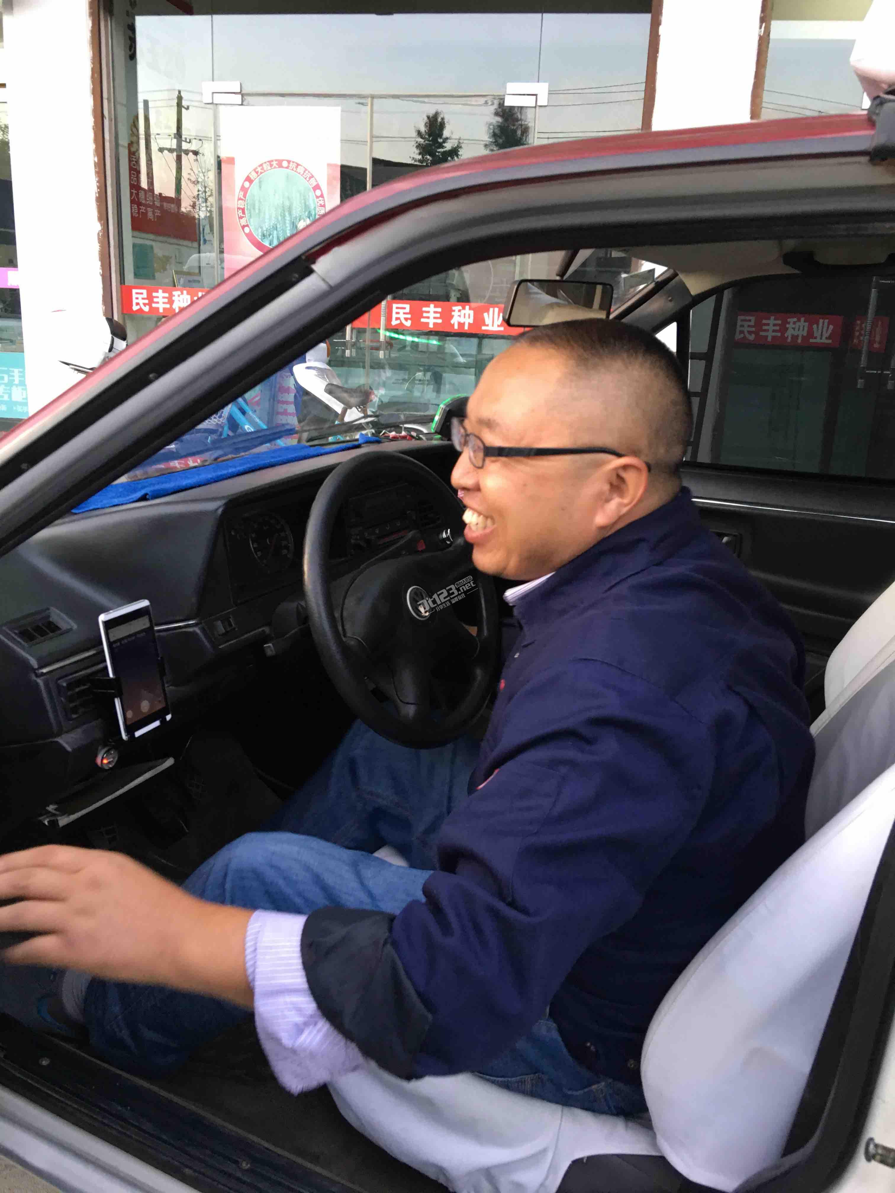 {六合彩}(聚的出租车司机端最新版下载)